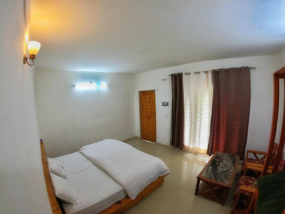 Babutaal Resort Csakráta Kültér fotó