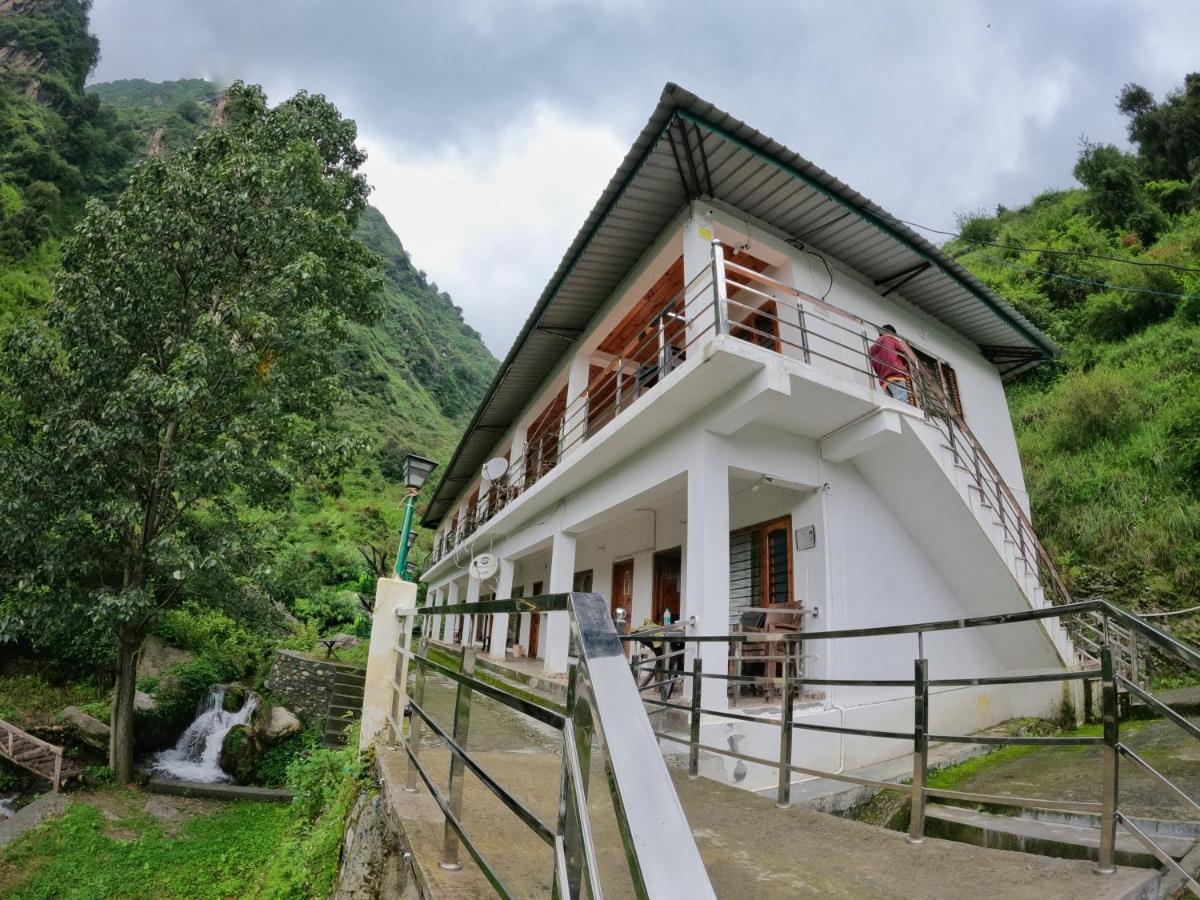 Babutaal Resort Csakráta Kültér fotó